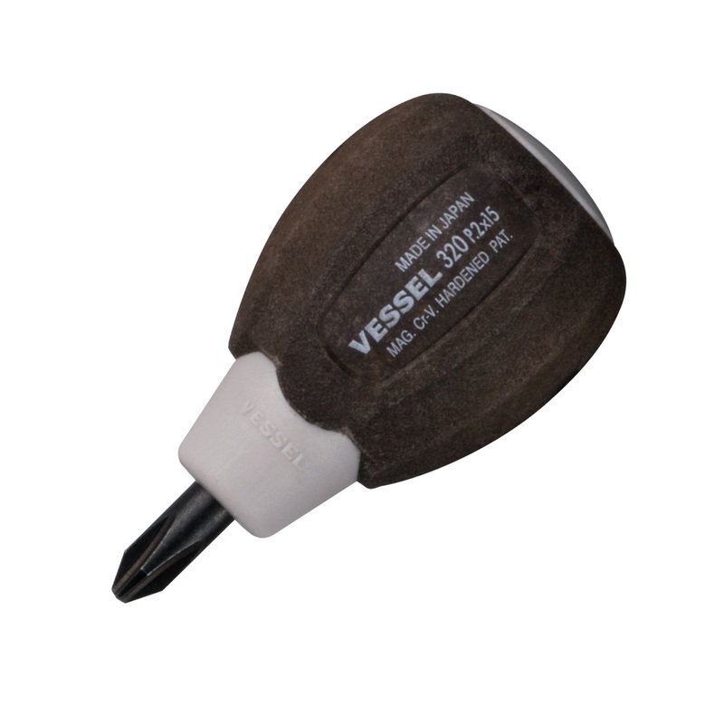 Vessel Wood-Compo Stubby Screwdriver No.320 - 2x15