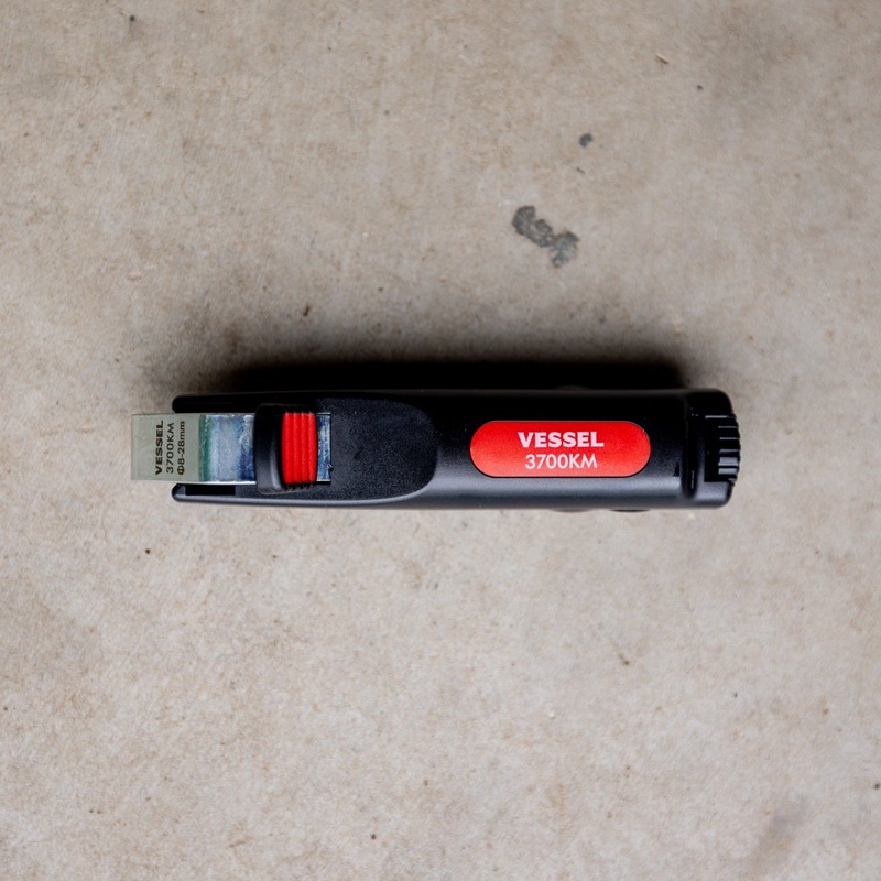 Vessel 3700KM Cable Stripper