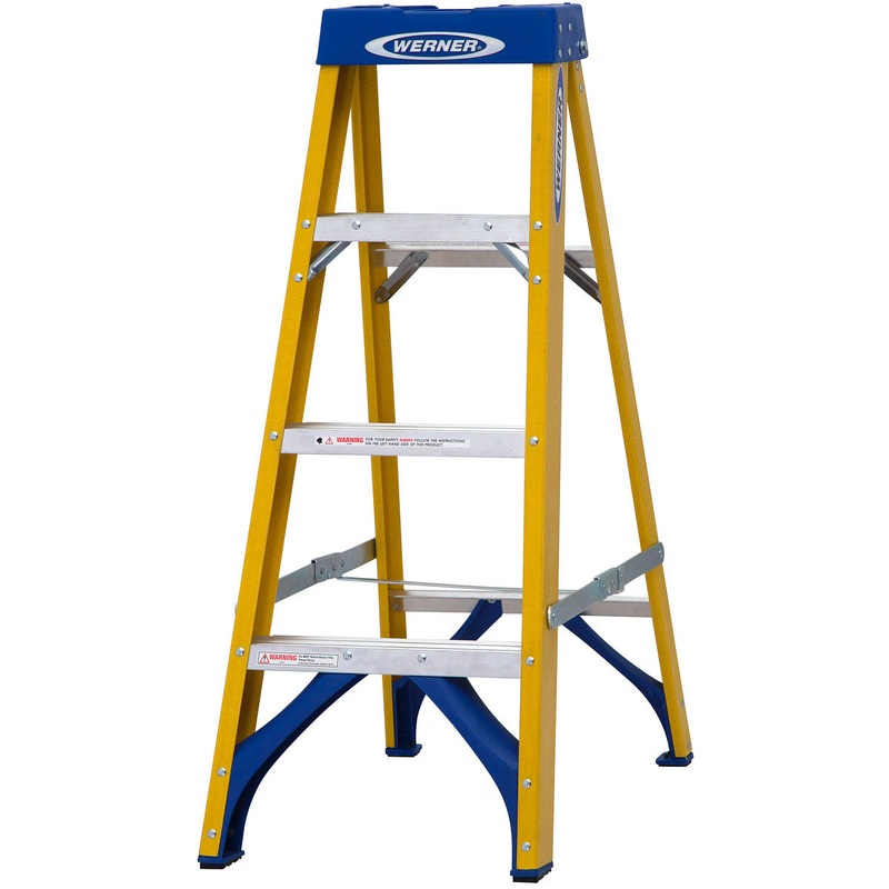 Werner 716 Series Fibreglass Swingback Stepladder